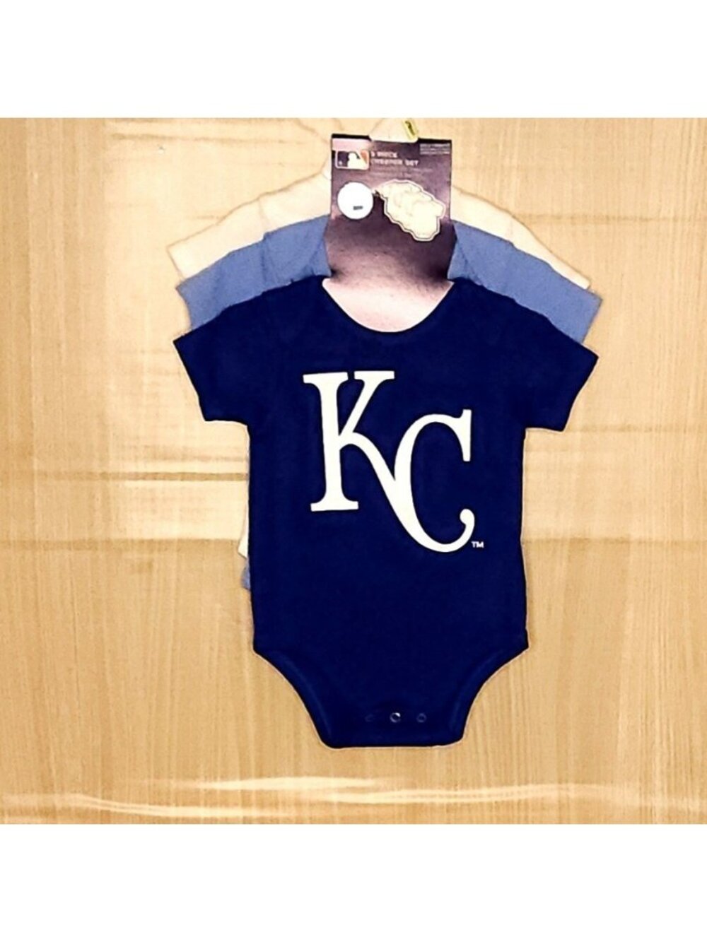 MLB Infant Kansas City Royals Infant 3 Piece Creeper Bodysuit Set 0-3 Months